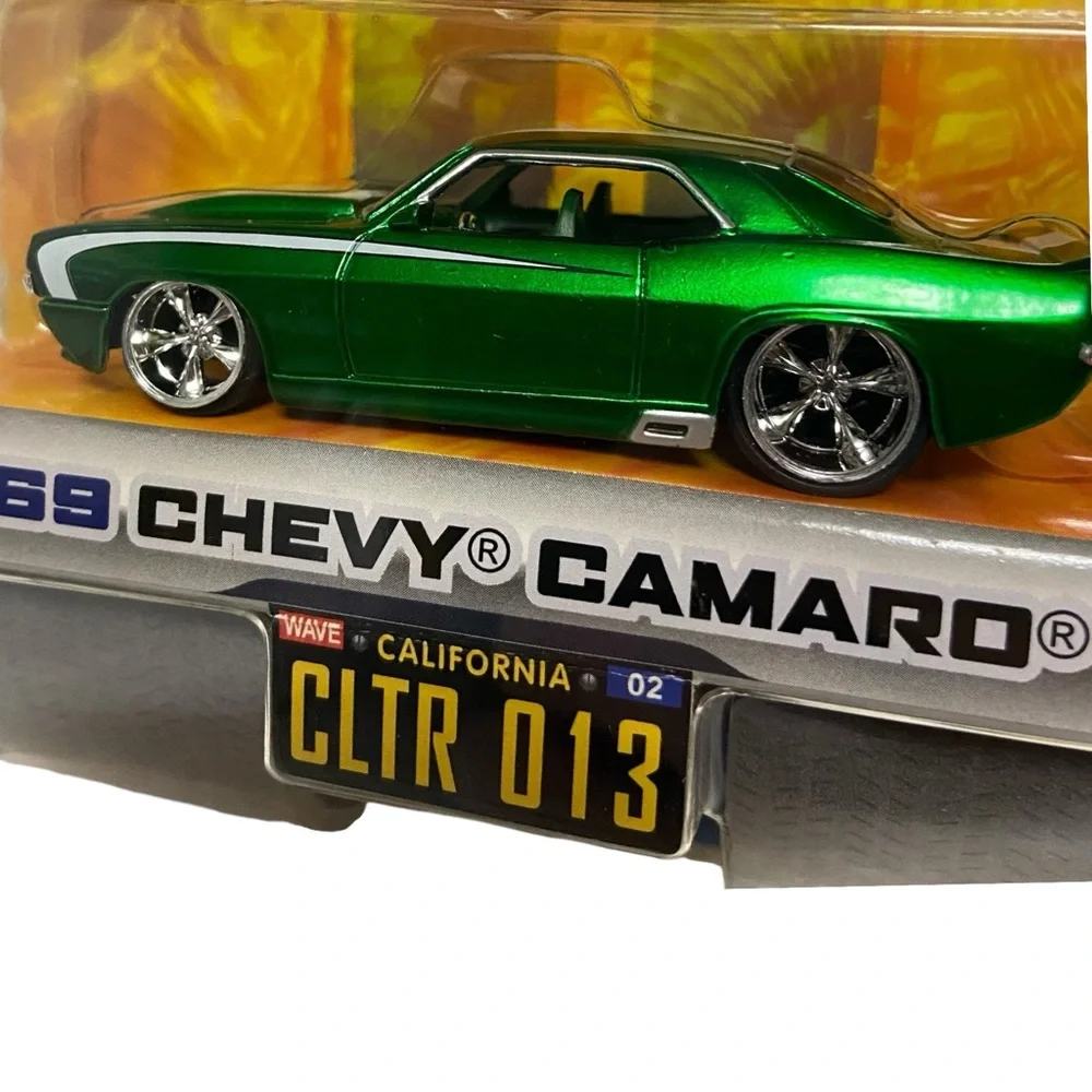 Jada Toys Dub City BigTime Muscle 69 Chevy Camaro 1:64 Metallic Green Nostalgia